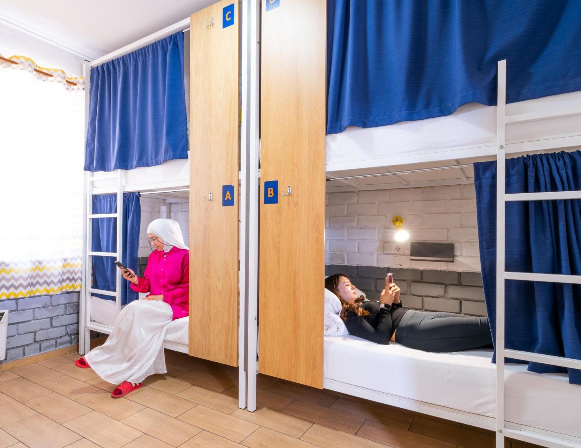 Ololofreelander Hostel&Coworking Bishkek Bagian luar foto