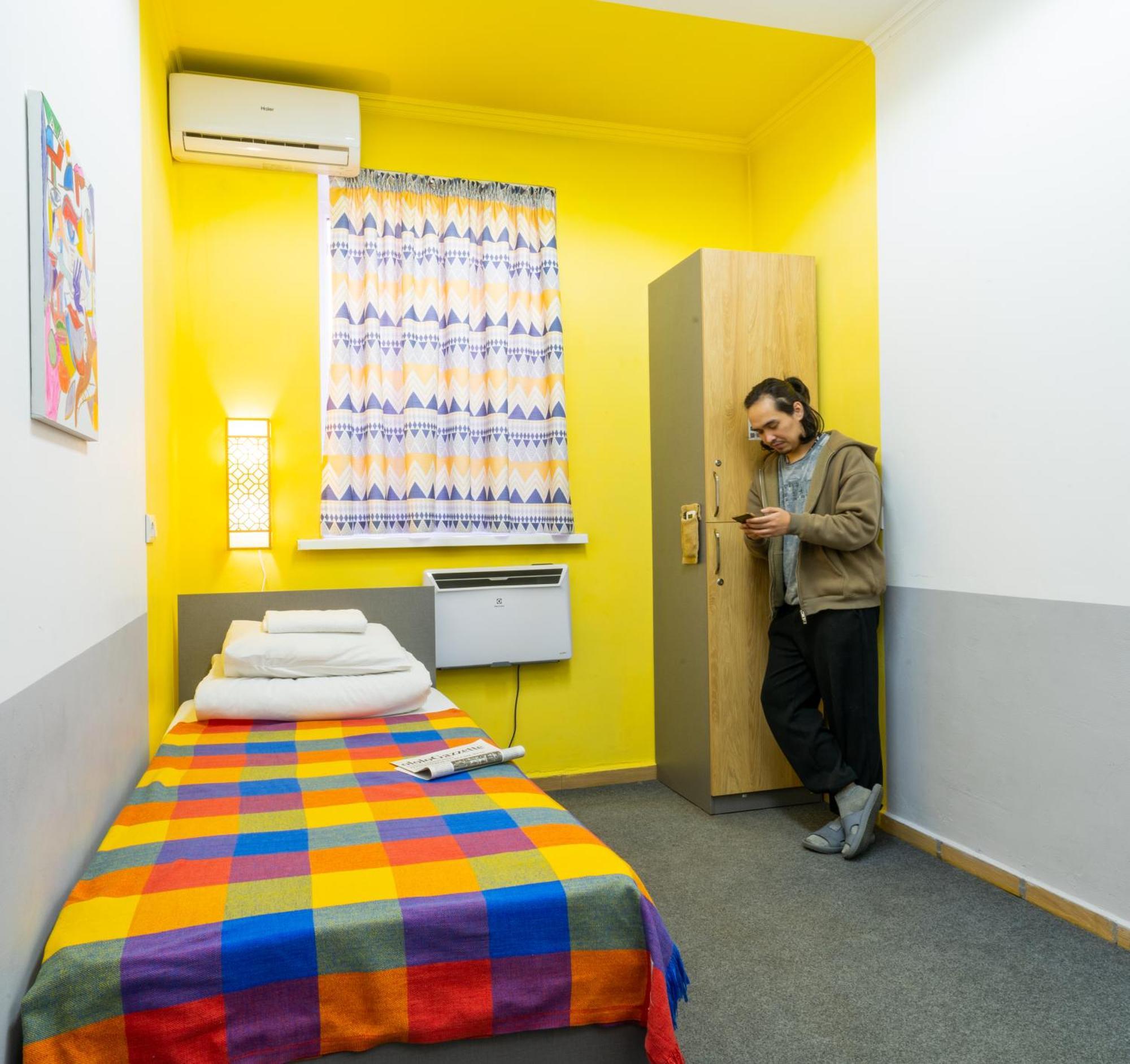 Ololofreelander Hostel&Coworking Bishkek Bagian luar foto